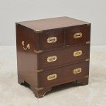 1562 9242 CHEST OF DRAWERS